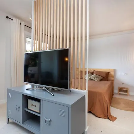 Global Loft Cau - By Global Holidays 28557 *